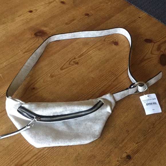 fanny pack nordstrom rack